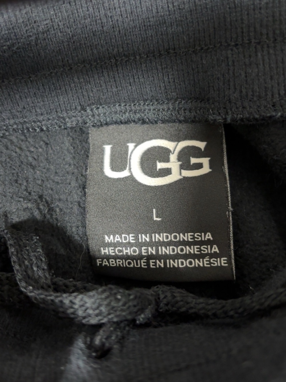 UGG Men's Black Jogger Sweatpants with Patterned Pocket Trim - Picture 3 of 3